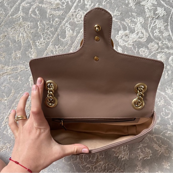 ✨ NEW GUCCI GG Marmont small quilted leather shoulder bag - Picture 4 of 10